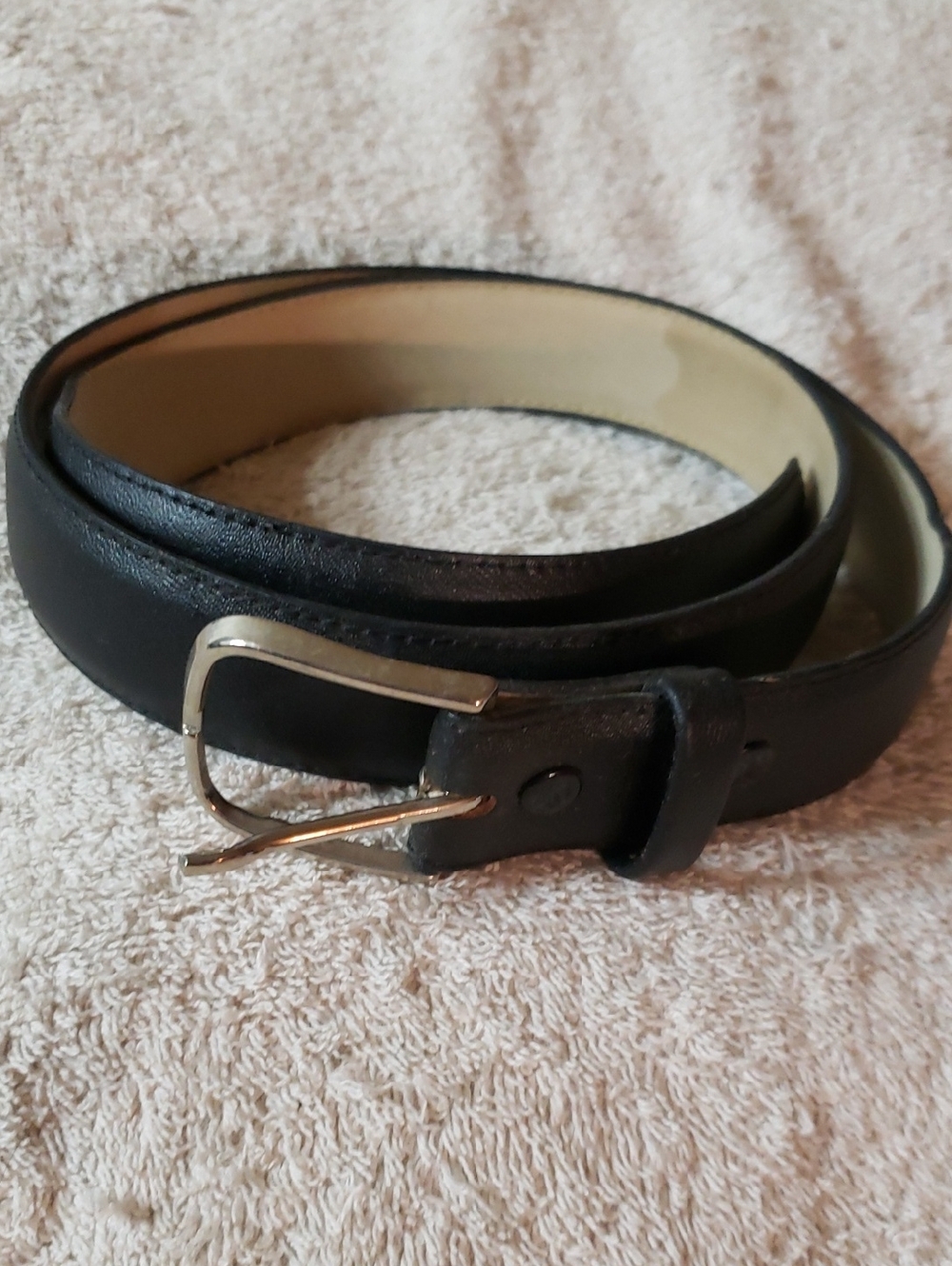 Classic Black Leather Men's Belt with Silver Buckle